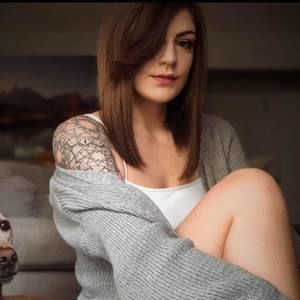 Meet your Posher, Katelyn